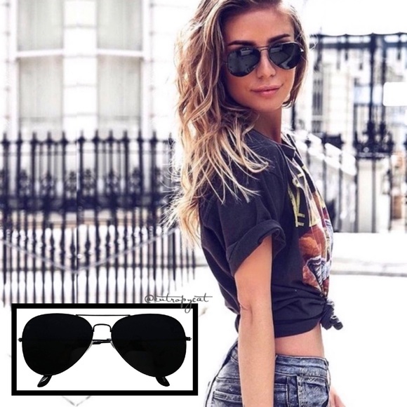 Accessories - 🆕 Black Aviators